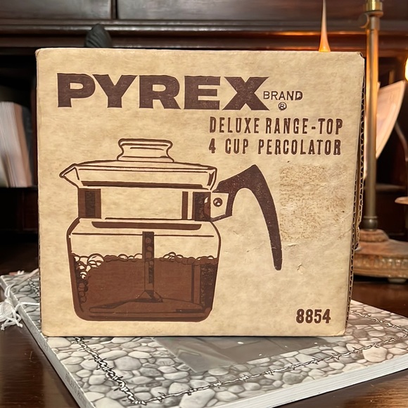 Glass Pyrex 4 cup percolator! New in box, never opened!!!
